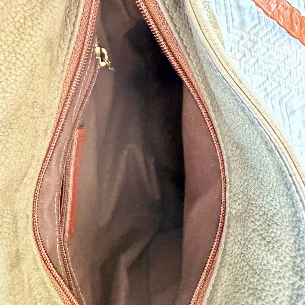 Ghurka Olive and brown trim Shoulder Bag - Picture 7 of 8